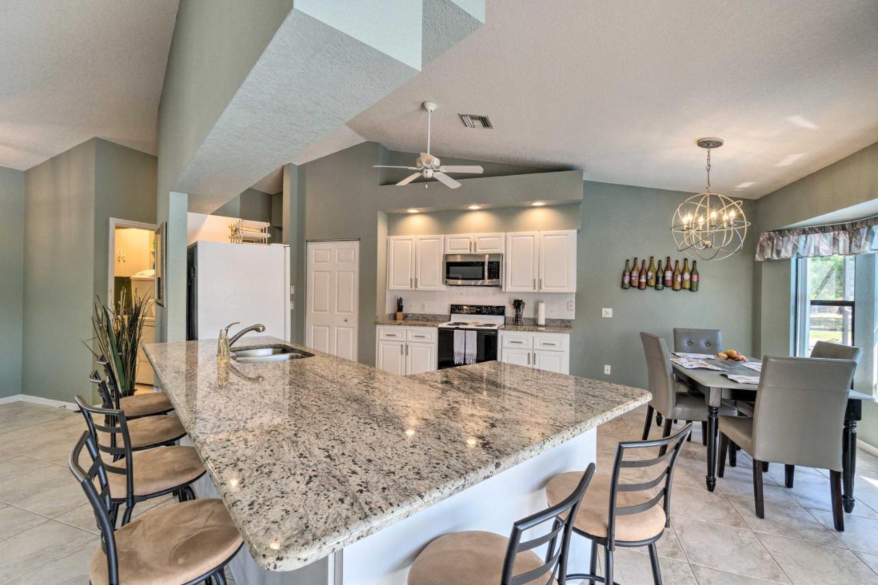Holiday home Modern House Less Than 5 Miles To Beach! *