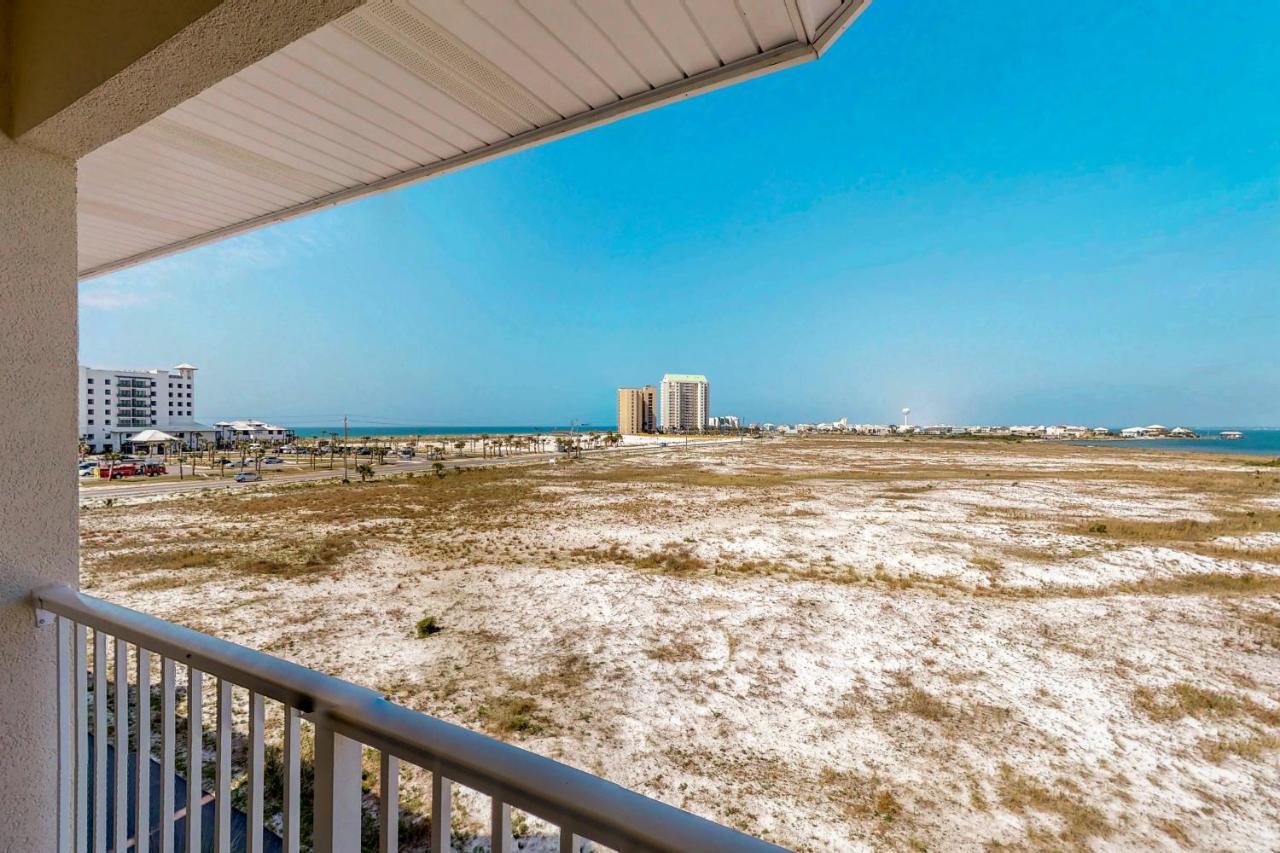 Gulf Island * Navarre