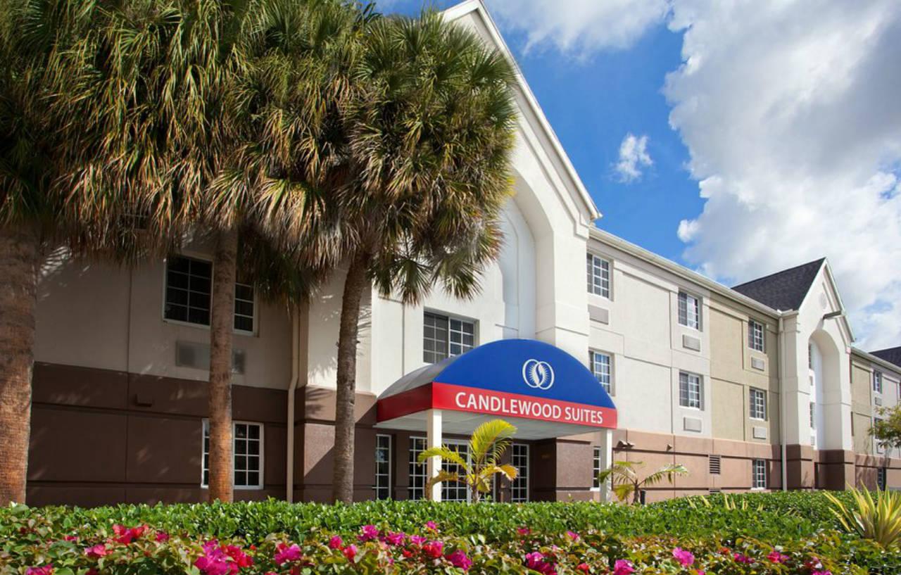 Hotel Sonesta Simply Miami Airport Doral