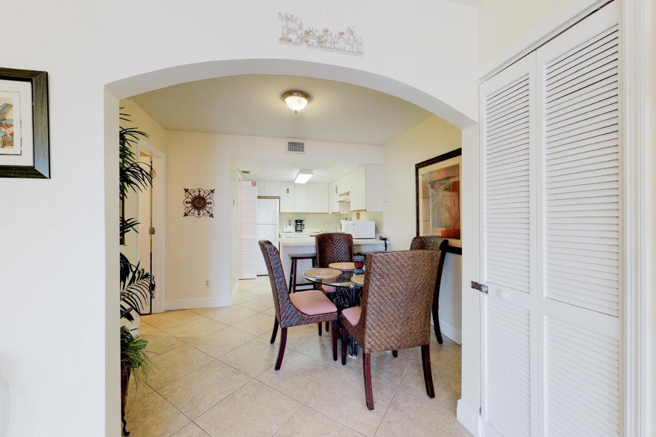 Royal Palace Apartment Cape Canaveral