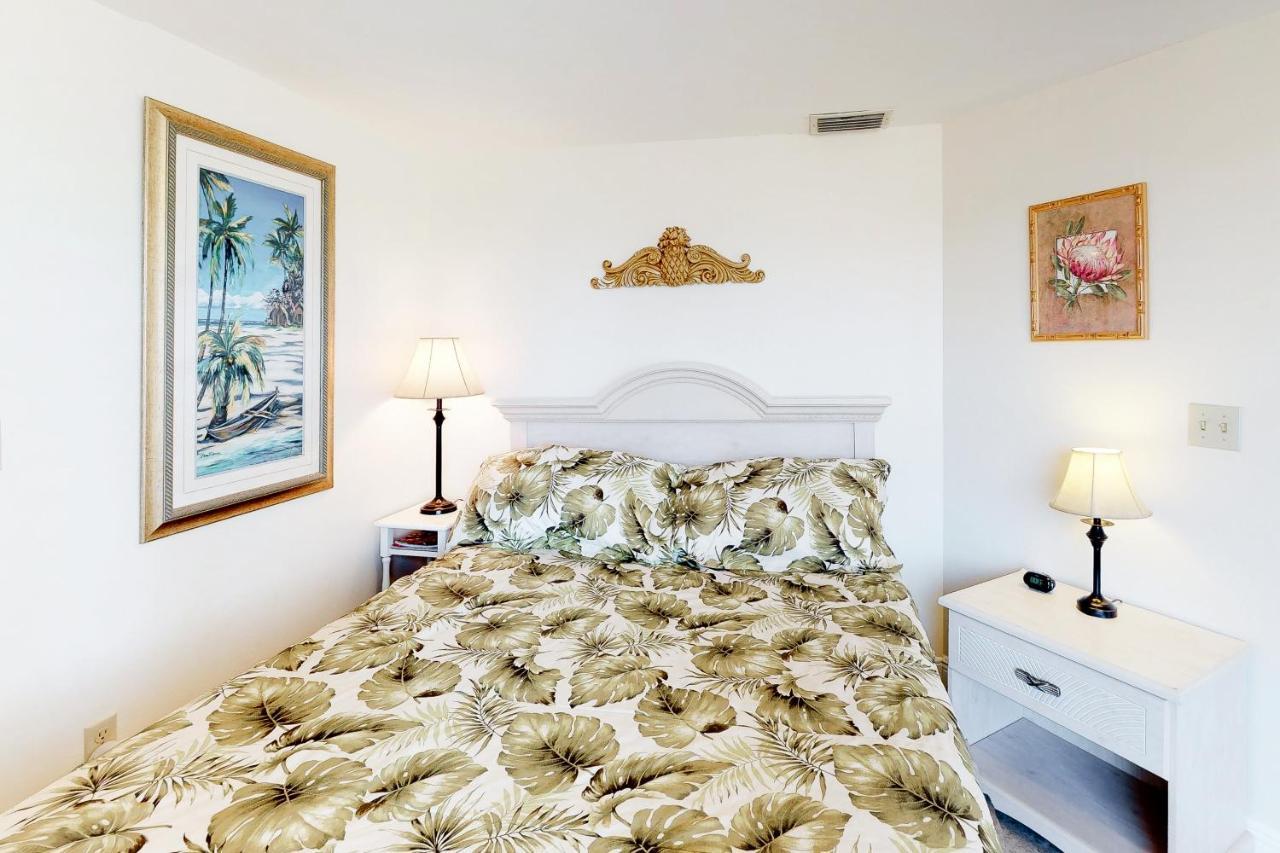 Royal Palace Apartment Cape Canaveral