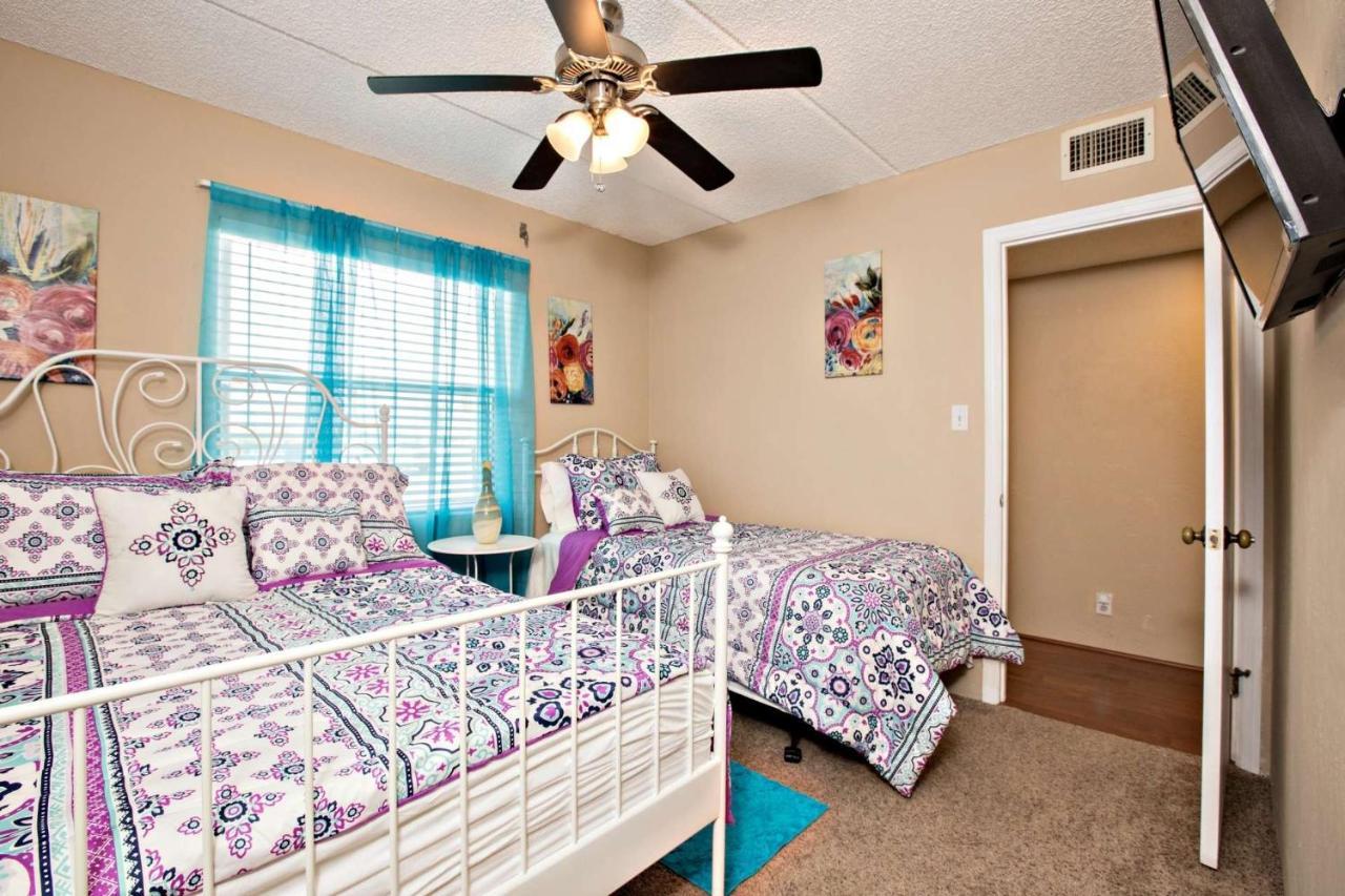 Holiday home Ocean Watch Unit #105 *