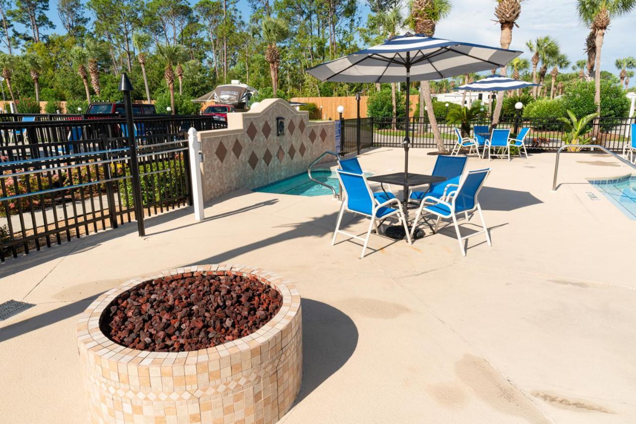 Campsite Emerald Coast Rv *