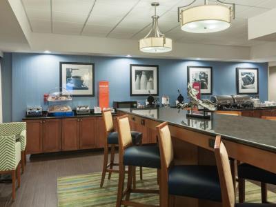 Hampton Naples North 3*