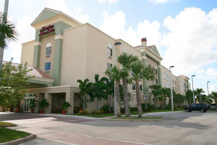 Hampton & Wellington Royal Palm Beach