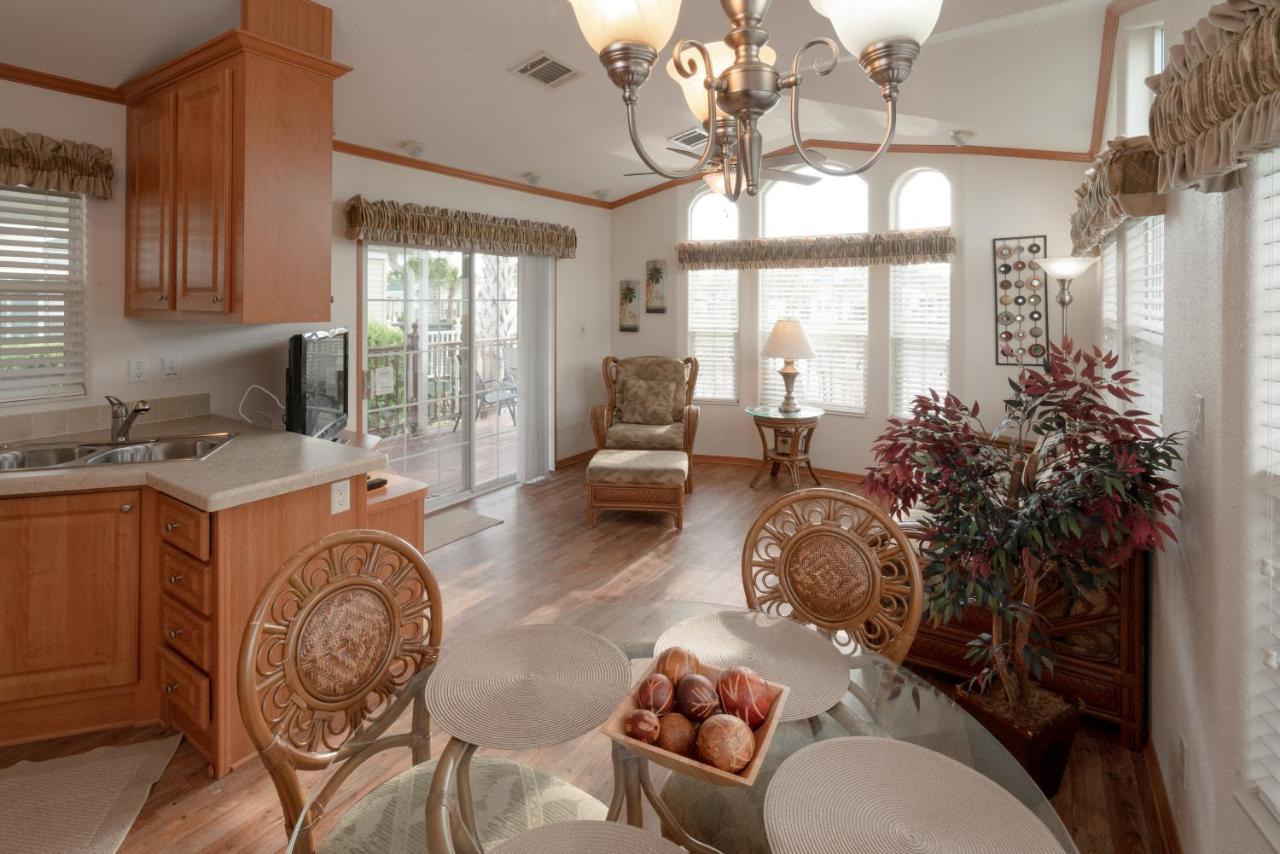Emerald Coast Rv *