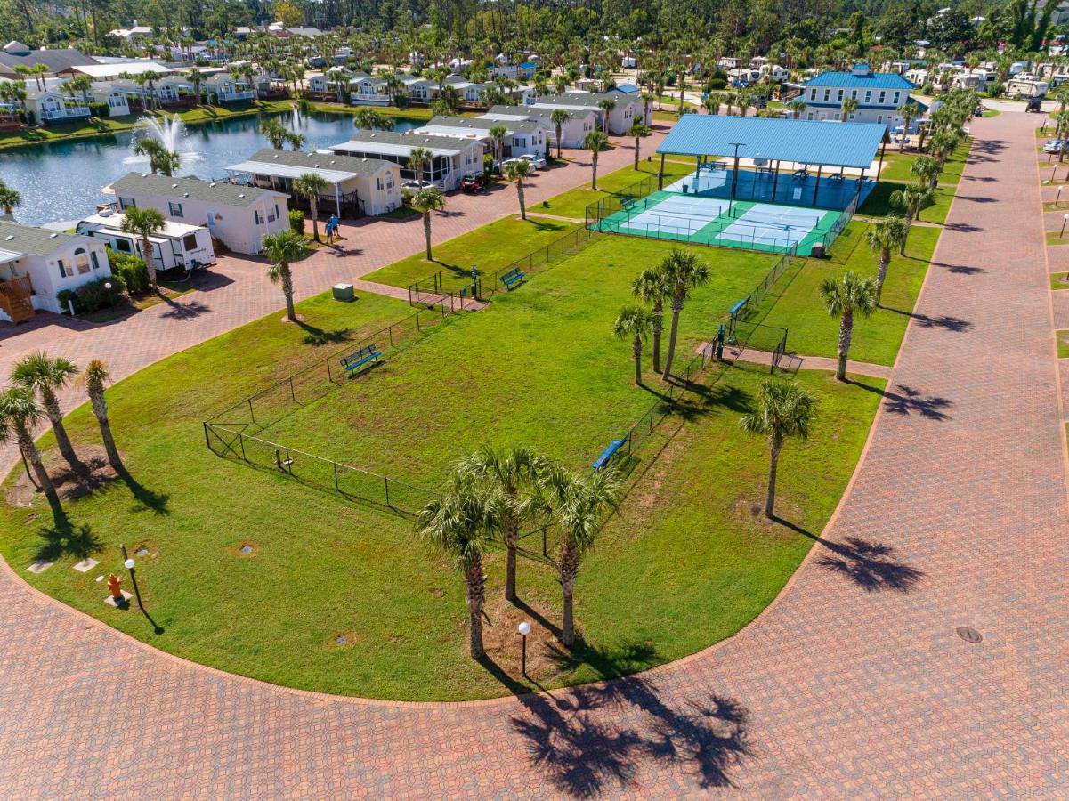Campsite Emerald Coast Rv *
