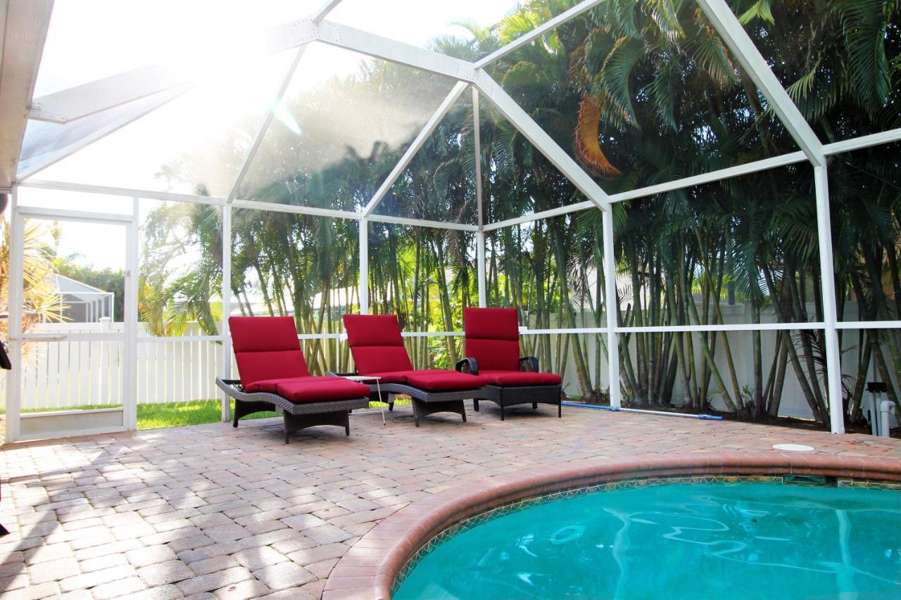 Luxury Home, Hot Tub, Heated Pool, Tiki Bar - Spain Holiday home