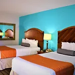 Howard Johnson By Wyndham Lake Front Park Kissimmee