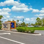 Amazing Home With A Nice Private Pool Near Disney
