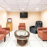 Quality Inn & Suites Orlando Airport