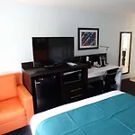 Best Western Plus Orlando Lake Buena Vista South Inn & Suites