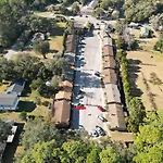 King Bed 2Bed1Bath Sleeps 5 Close To Town Center Downtown Beach Mayo Clinic New