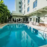 Comfort Suites Miami Airport North