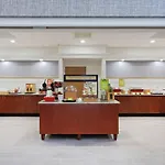 Hampton Inn & Suites Orlando International Drive North