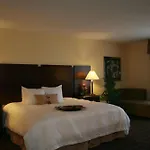 Hampton Inn & Suites Orlando - John Young Pkwy / S Park
