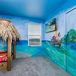 Amazing 8Br Villa W Theme Rms Game Room Theater