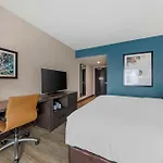 Comfort Inn & Suites Miami International Airport