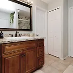 Ideal For Couples Or Families Looking For A Vacation Home With Private Pool And Yard