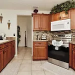 Ideal For Couples Or Families Looking For A Vacation Home With Private Pool And Yard