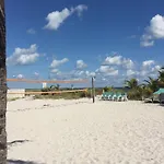 Beach Haus Key Biscayne Contemporary Apartments