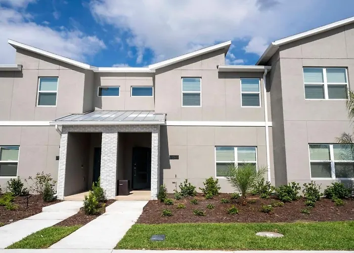 Marvelous 4Bd With Pool At Storey Lake Resort 2601