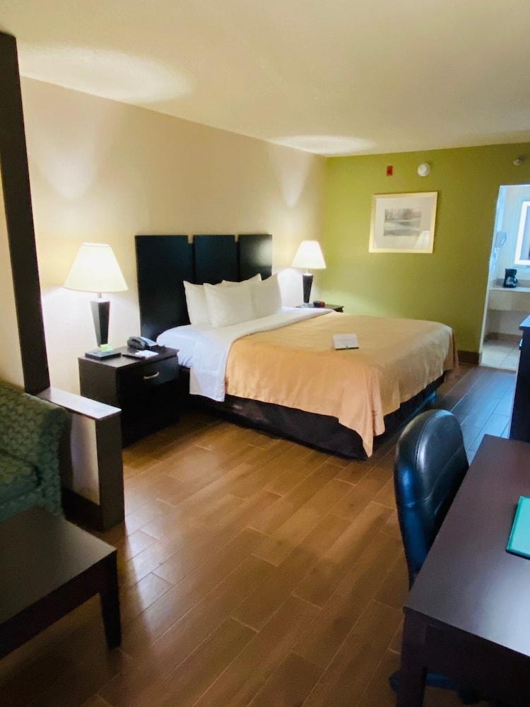 Quality & Airport Hotel Orlando
