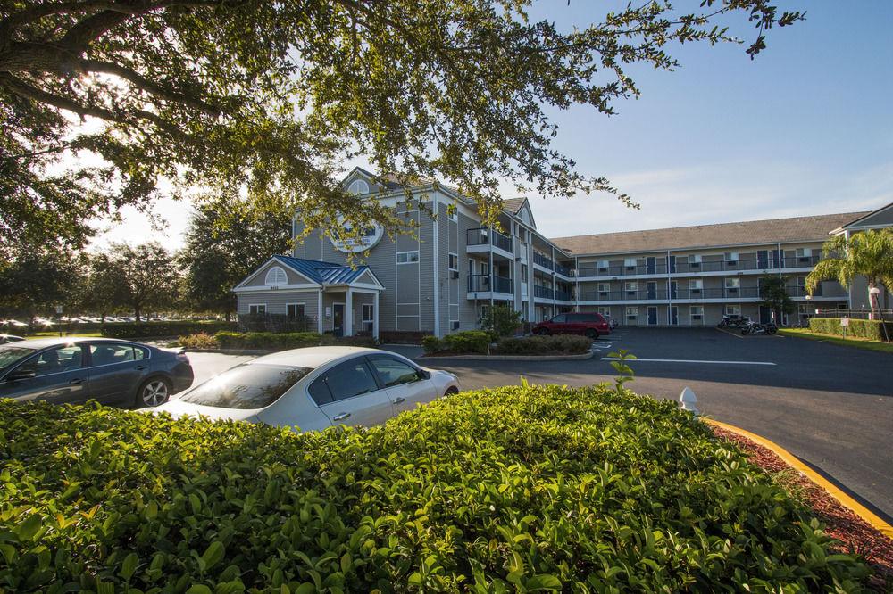 Motel Hometowne By Red Roof Orlando South