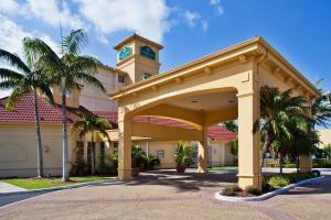 La Quinta By Wyndham Miami Airport West 3*