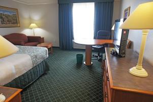 La Quinta By Wyndham Miami Airport West Hotel