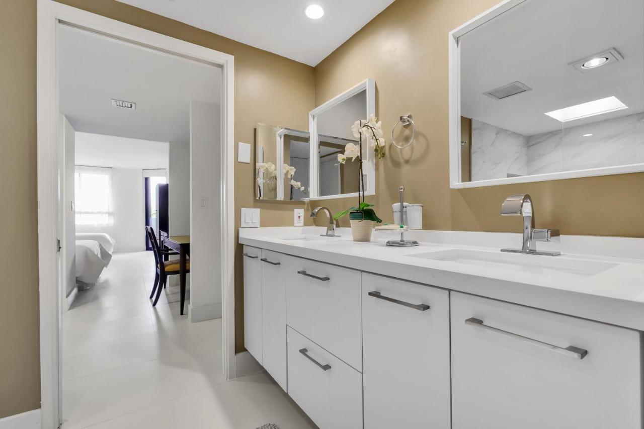 Newly Remodeled - Key Colony Apartment *
