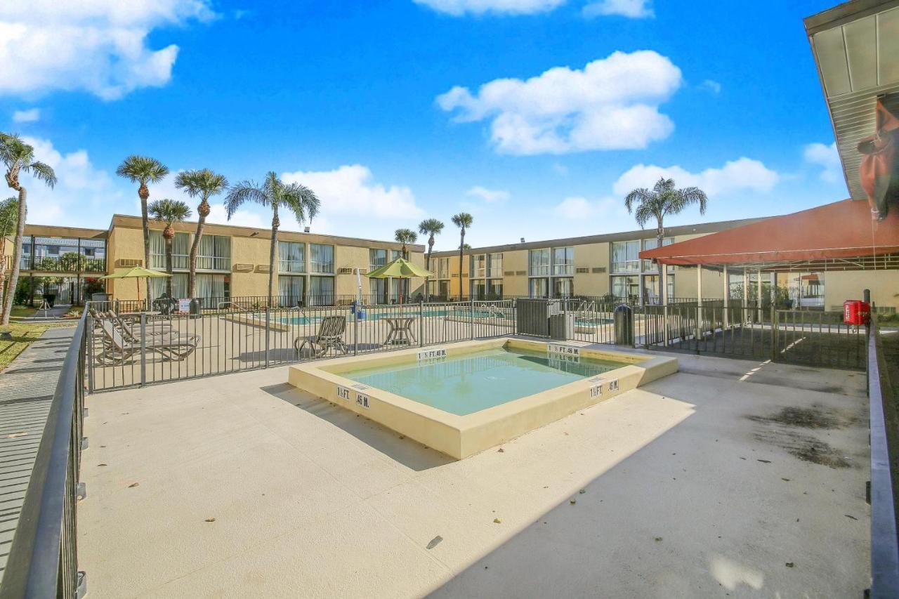 Floridian Express International Drive Hotel 2*