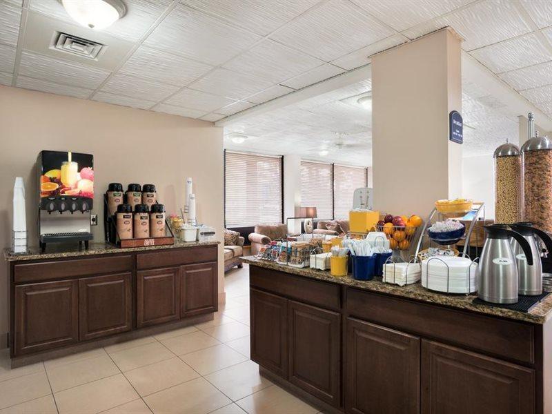 Hotel Days By Wyndham Airport Jacksonville