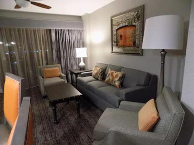 Club Wyndham Bonnet Creek With Shuttles And Near Universal Orlando