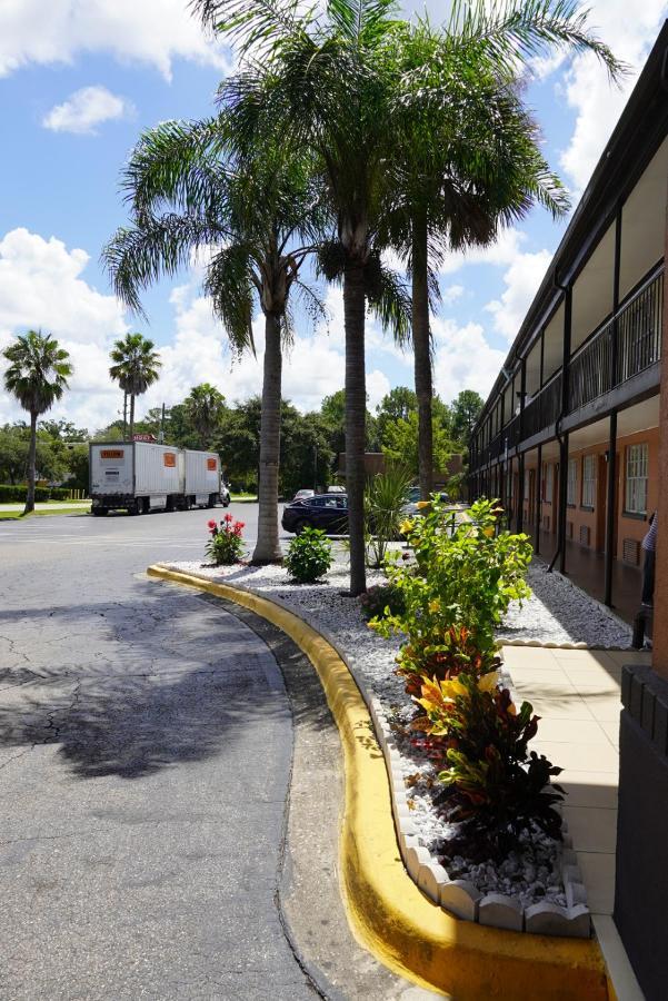 Motel Econo 2*