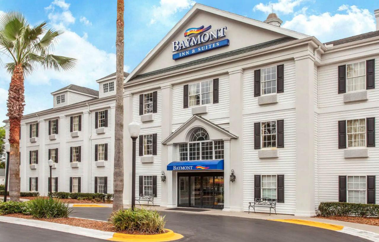Baymont By Wyndham Jacksonville/butler Blvd