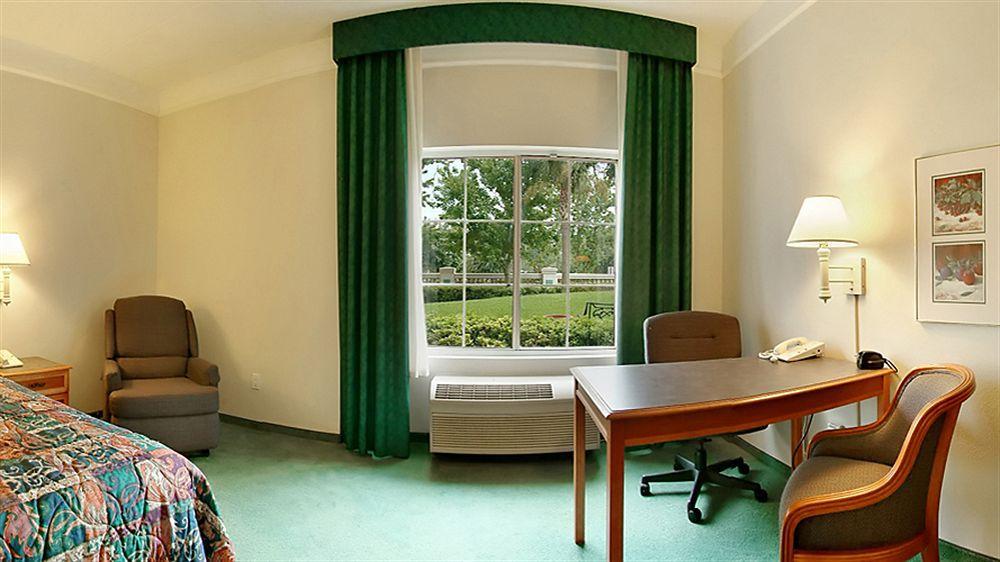 Hotel La Quinta By Wyndham Orlando Ucf