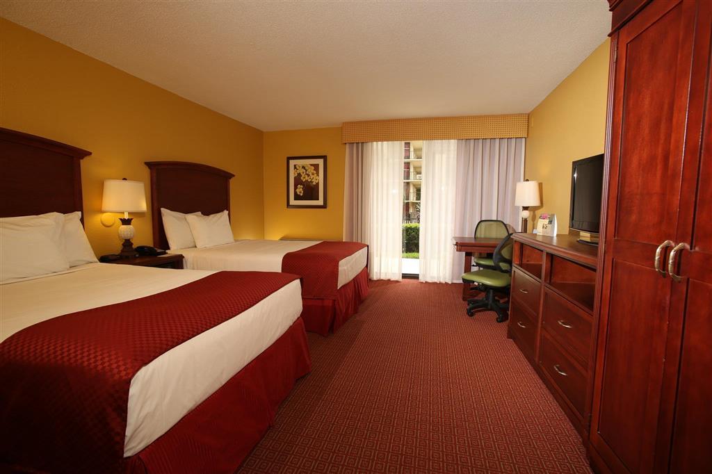 Hotel Rosen Closest To Universal