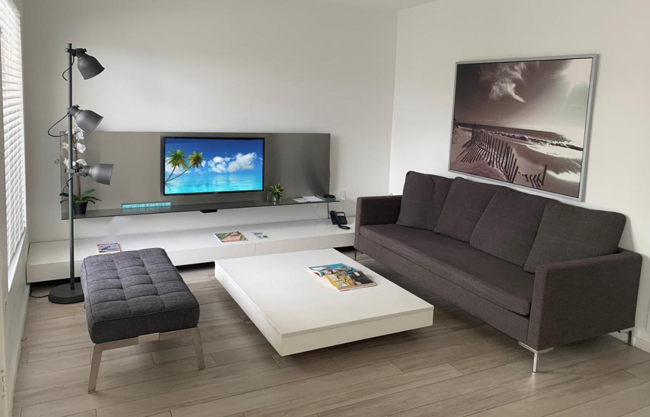 Haus Contemporary 4*