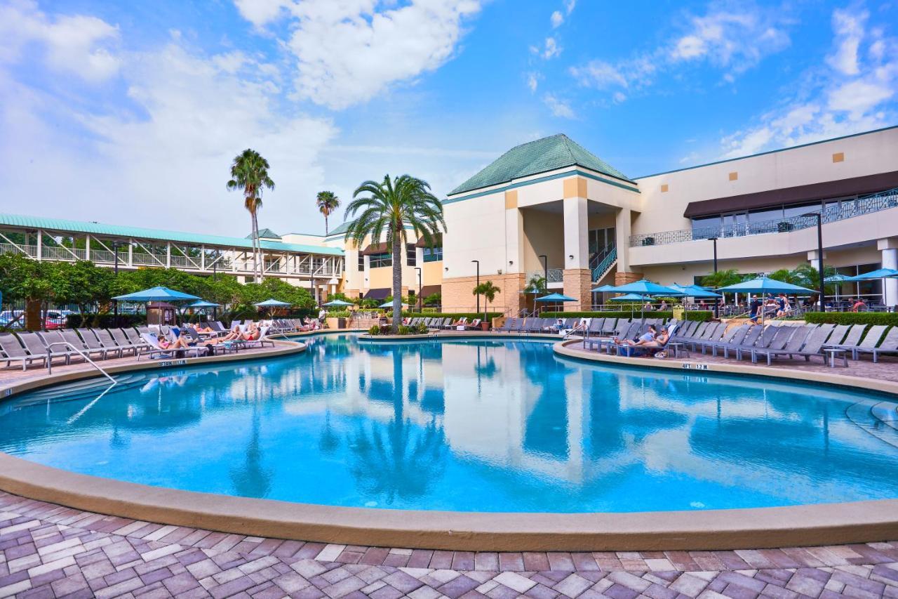 Rosen Plaza Orlando Convention Center 4*