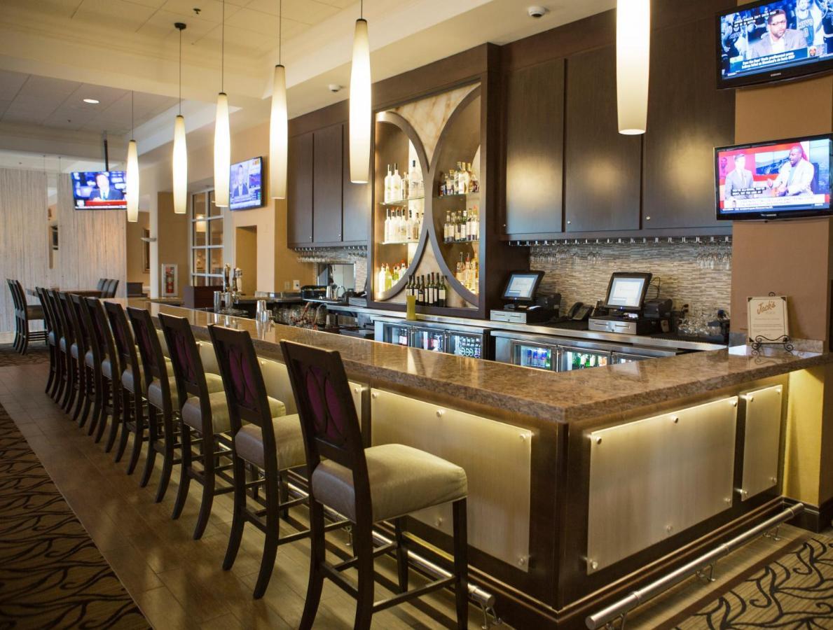 Hotel Rosen Plaza Orlando Convention Center 4*