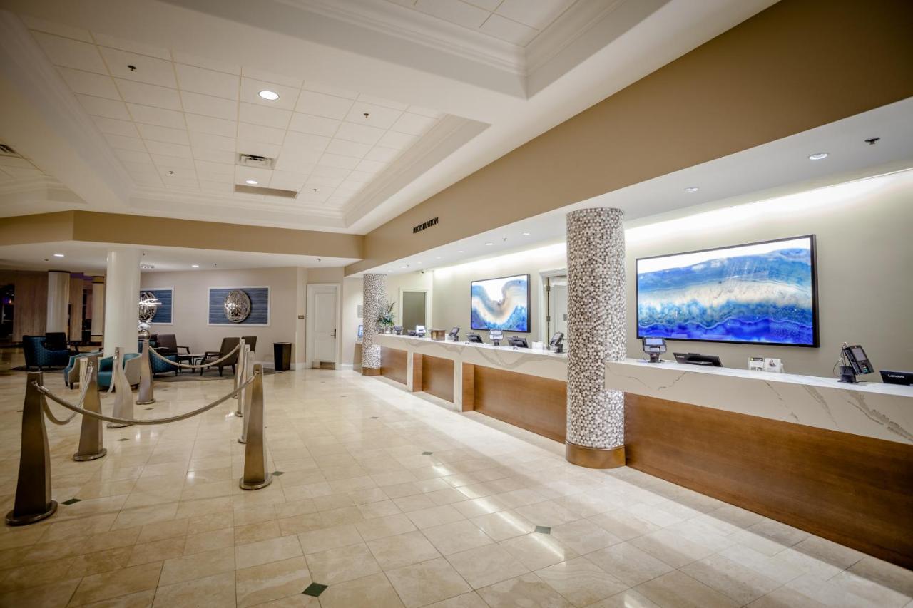 Hotel Rosen Plaza Orlando Convention Center 4*