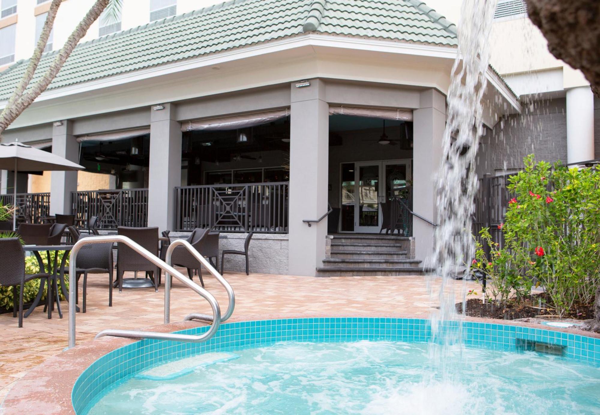 Rosen Plaza Orlando Convention Center Williamsburg