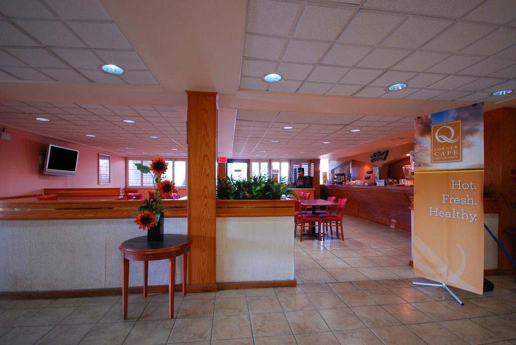 Quality & Airport Hotel 2*