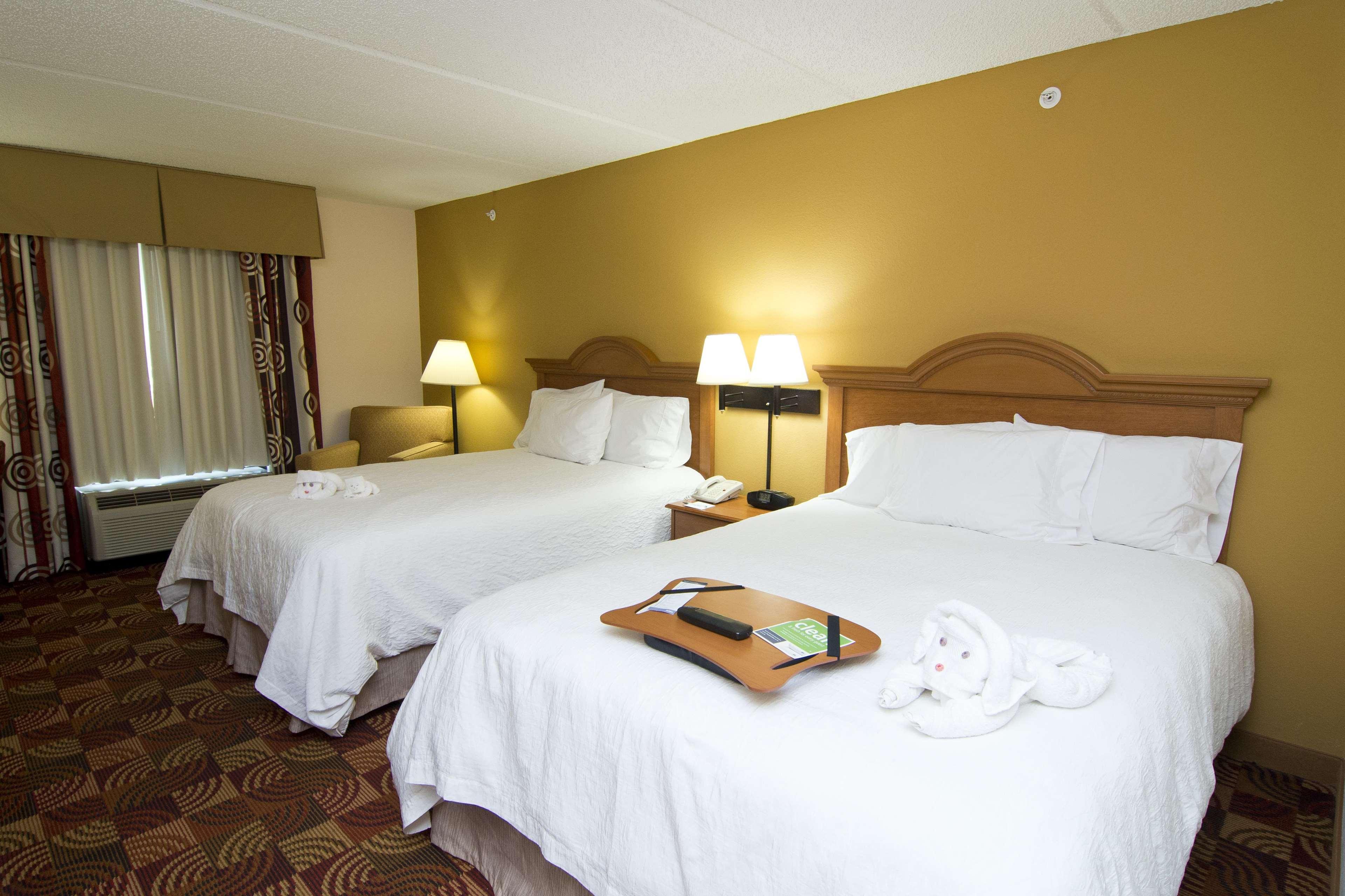 Hampton & International Drive North 3*