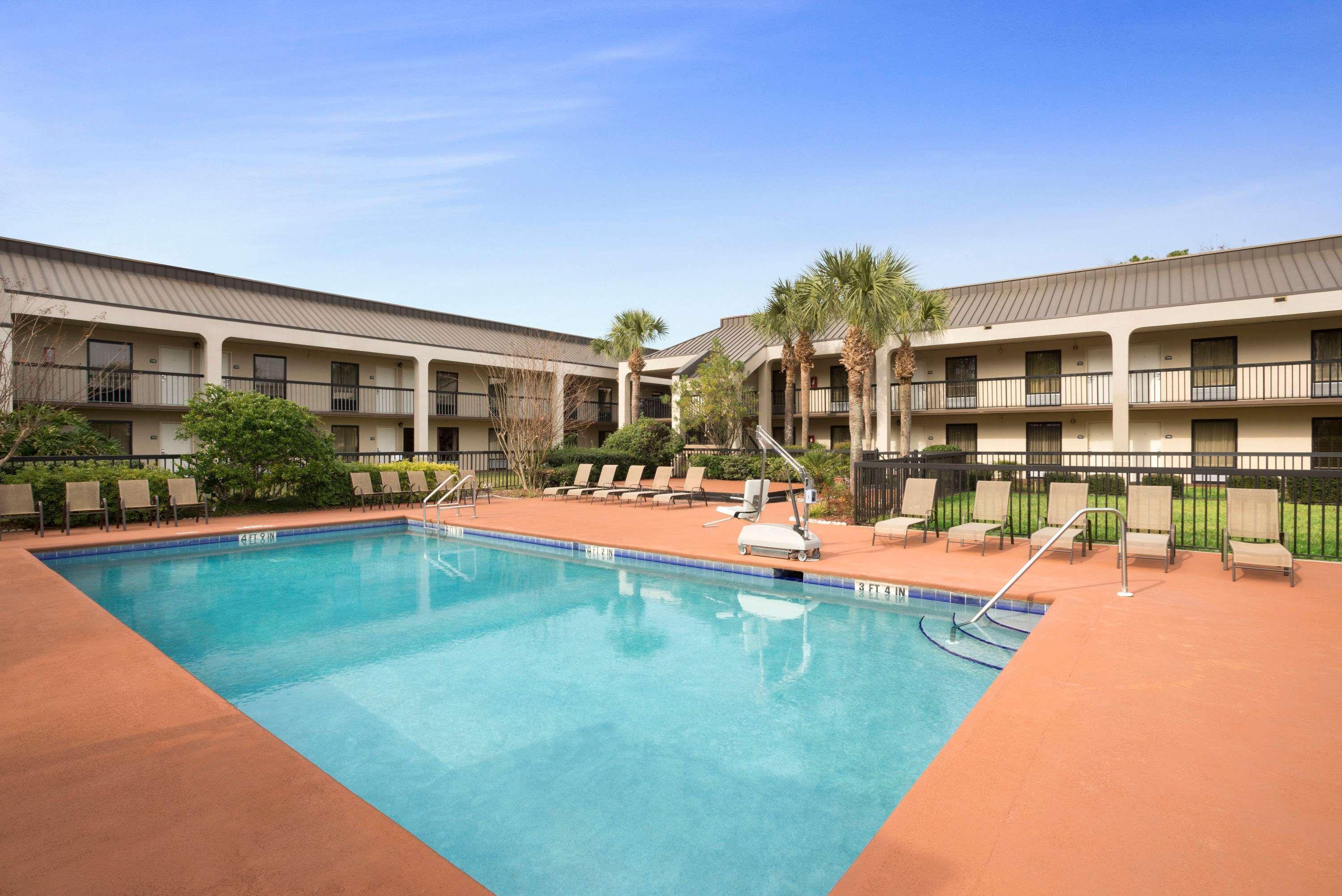 Days By Wyndham Airport 2* Jacksonville