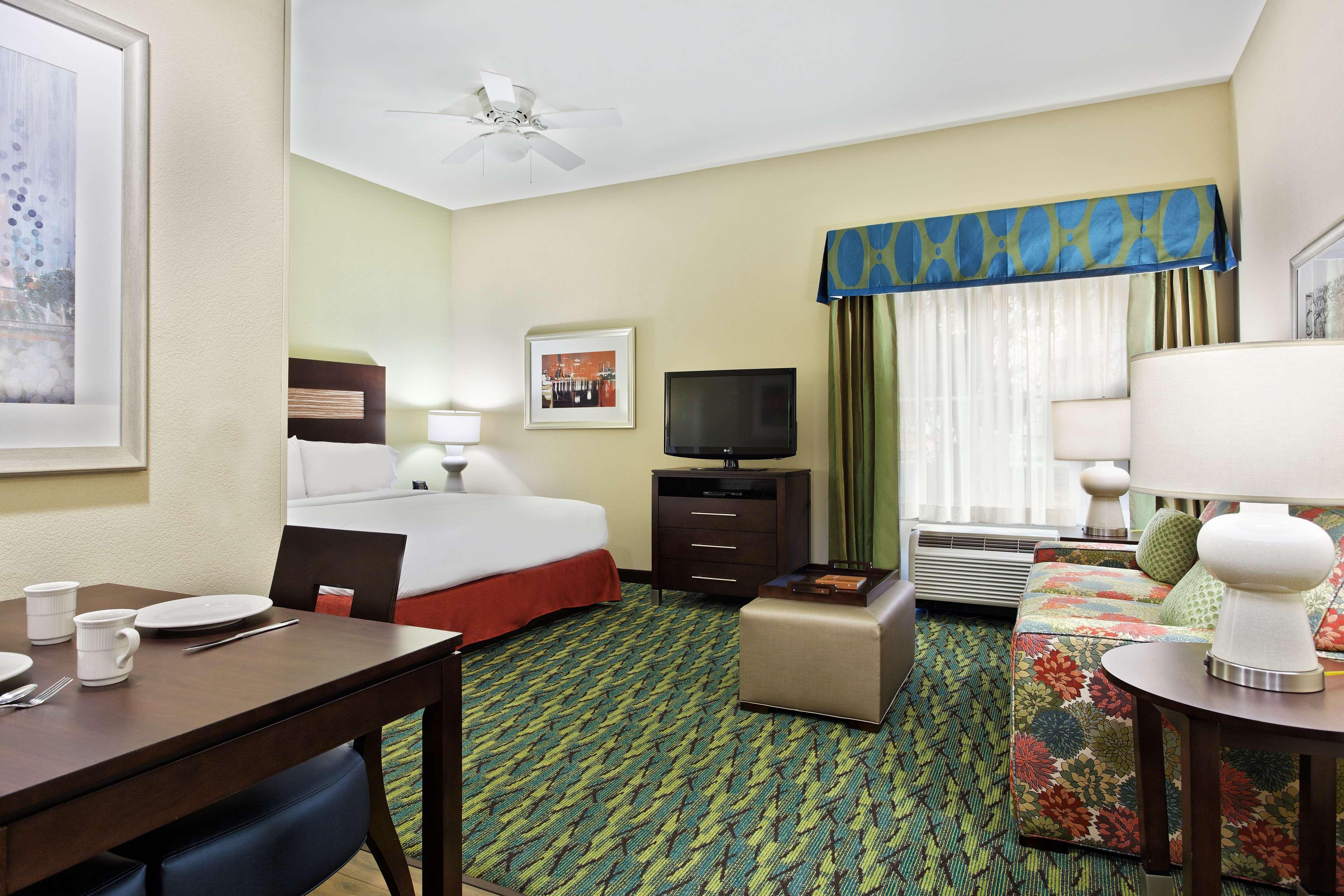 Homewood By Hilton Airport Hotel 3*