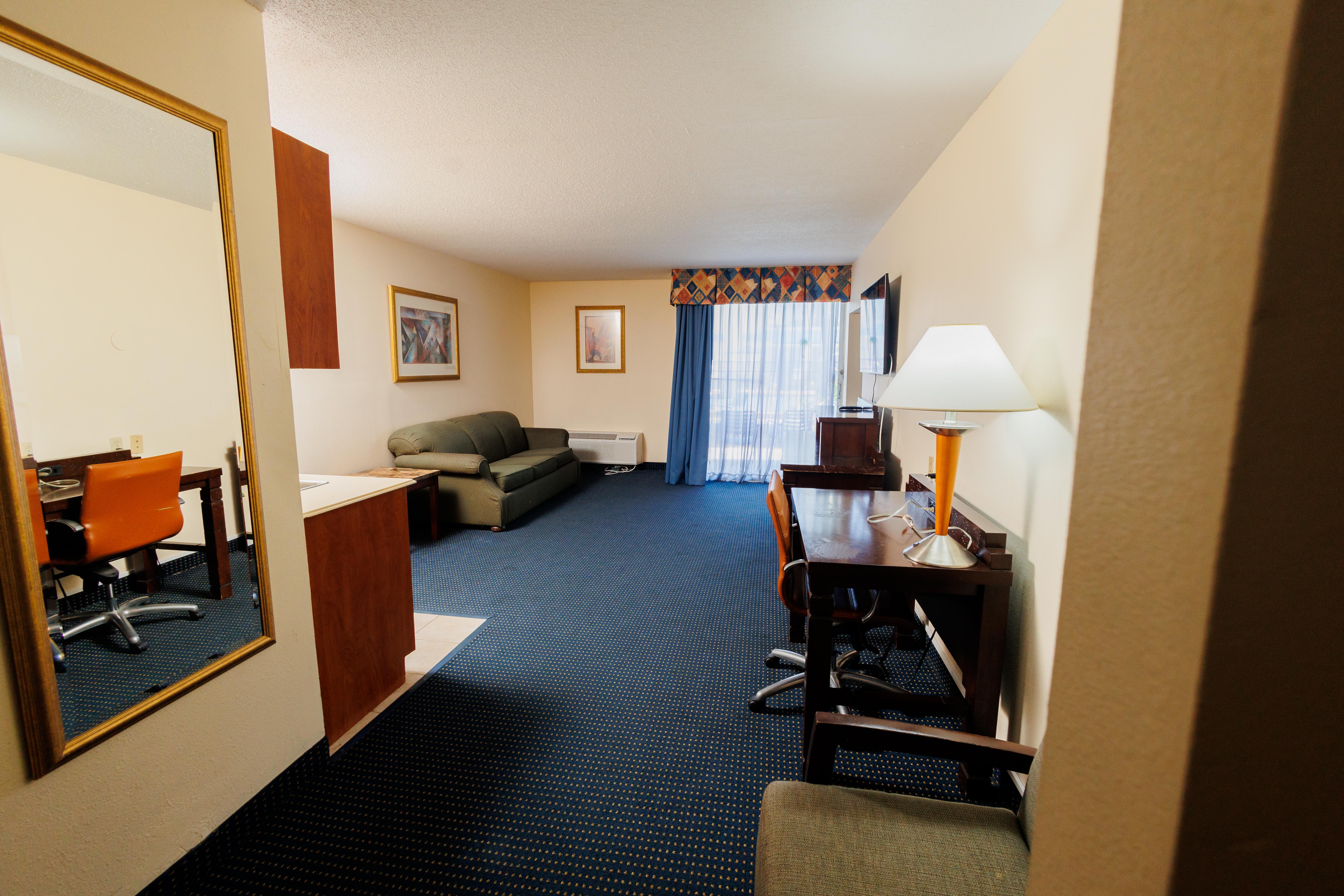 Hotel Garnet & Orlando