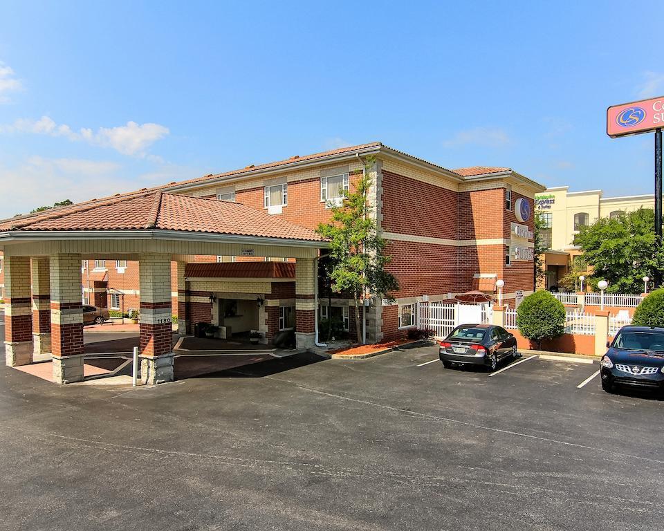 Comfort Airport Hotel 2*