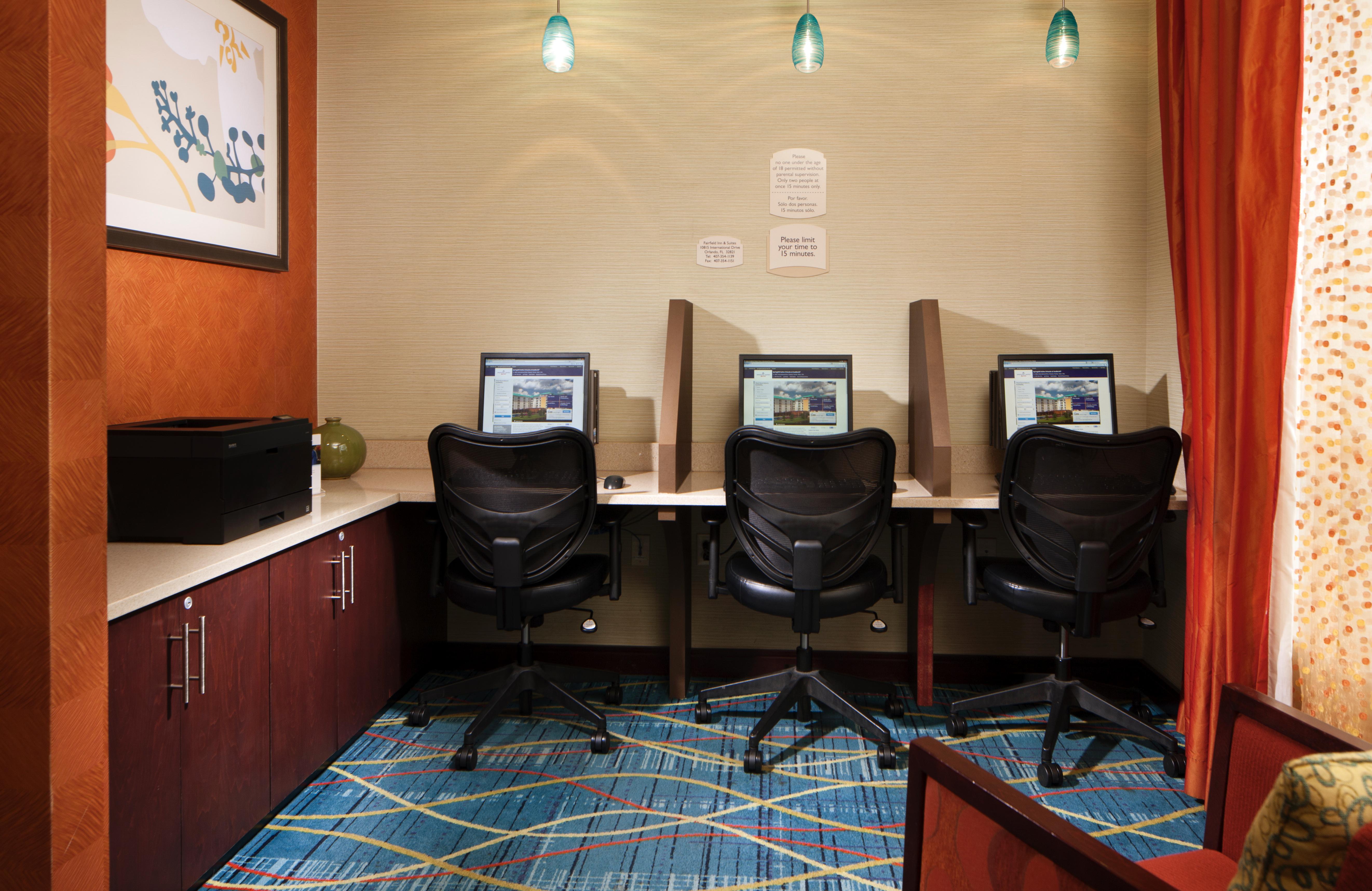 Hotel Fairfield By Marriott Orlando At Seaworld 3*